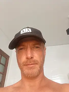 Loiroatv36 Live Webcam on Stripchat