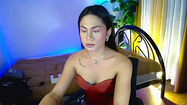 HOTkendraCumXxx webcam