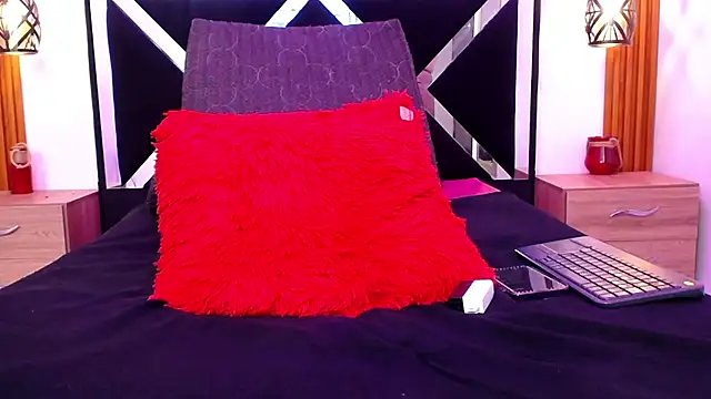 SCARLETT_INK_ webcam