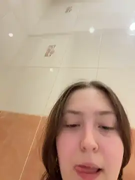 charmingggirl webcam