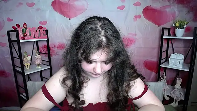 NeonilaLisova webcam