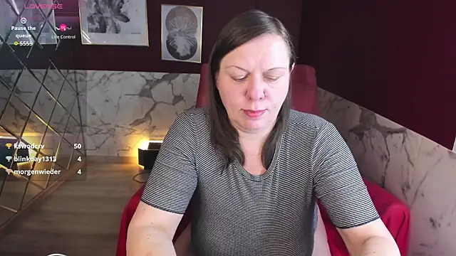 KellyPerfection webcam