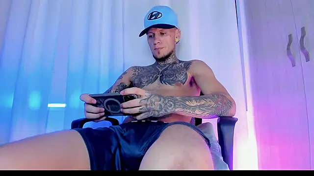 kings_ultimate - Kings_Ultimate's free webcam - UK Sex Cams