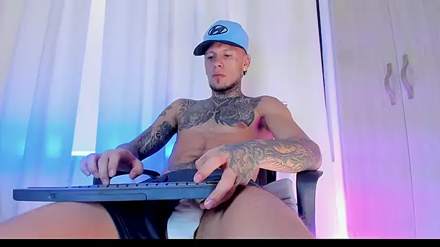 Kings_Ultimate webcam