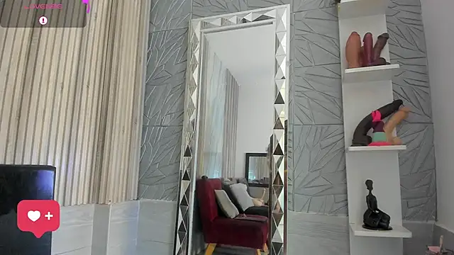 BriannaChelsea webcam