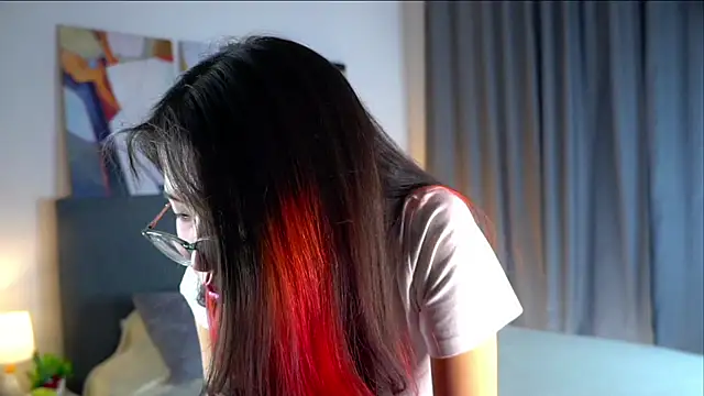 nellemihalko - NelleMihalko's free webcam - UK Sex Cams