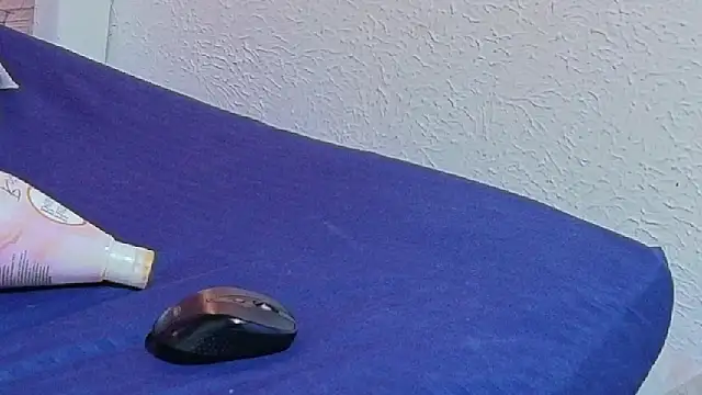 nextdoor_fantasy1 webcam