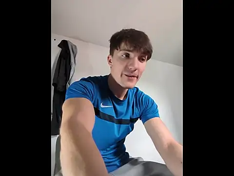 HornyKing2969 live sex cam