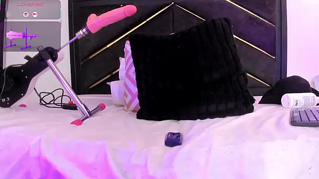 april_jones05 webcam