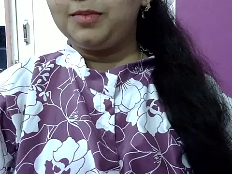 Cute_Aliyaa live sex cam