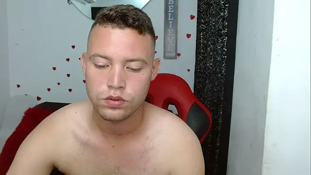 sven_fox723 webcam