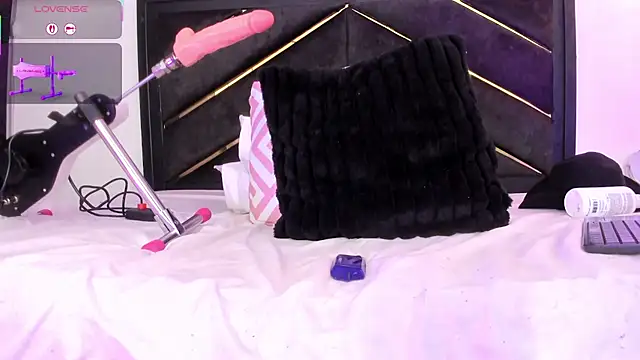 april_jones05 webcam