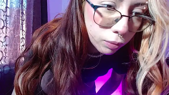 kittymiauu444 - Kittymiauu444's free webcam - UK Sex Cams