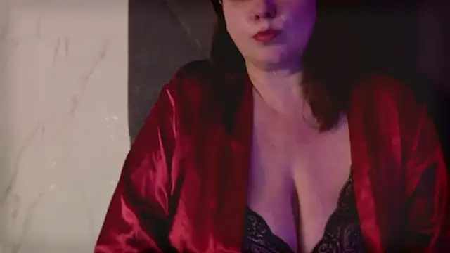 KellyPerfection webcam