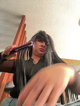 Abril_Luv live sex cam