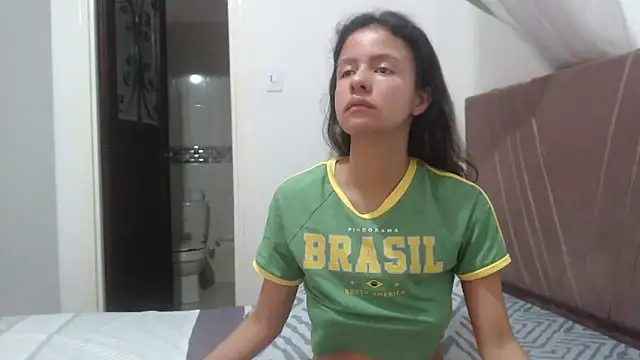 nathaly_jones_ webcam