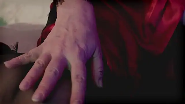 KellyPerfection webcam