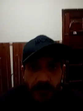 toro18x4 - Toro18x4's free webcam - UK Sex Cams