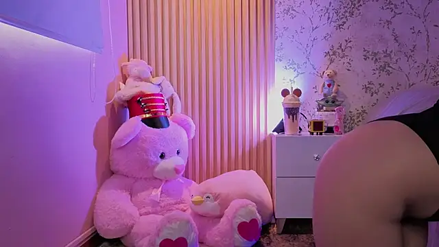 Charlotte__Miller webcam