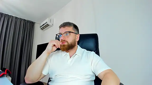 Findom_guy webcam