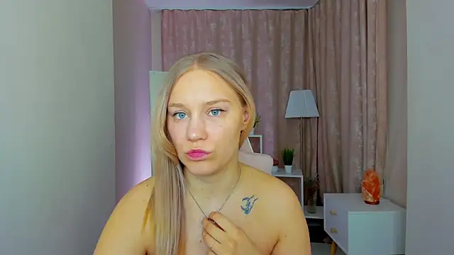 Vanessa_Harr1s webcam