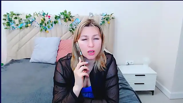 Incredible_Ariela webcam