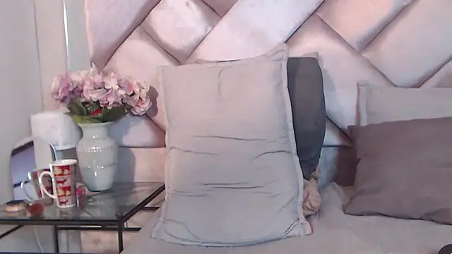 Ashleyroberst webcam