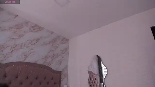 daphne_walton webcam