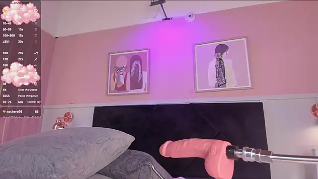 elodie_walker webcam