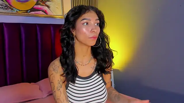 LauraAristizabal - Live Cam