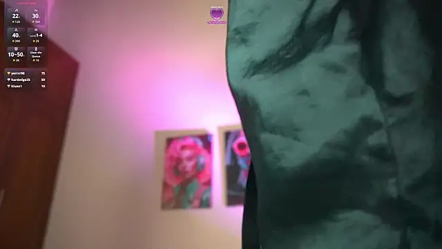 pocahotass_11 webcam