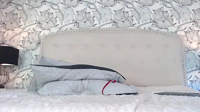 Venusandrea29 webcam