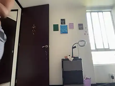 Jadelarson333 webcam