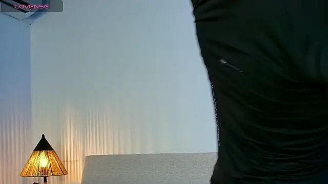 Valentino_Rey webcam