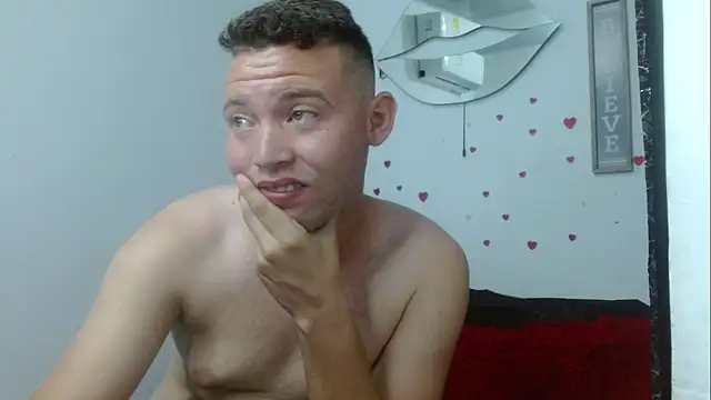 sven_fox723 webcam