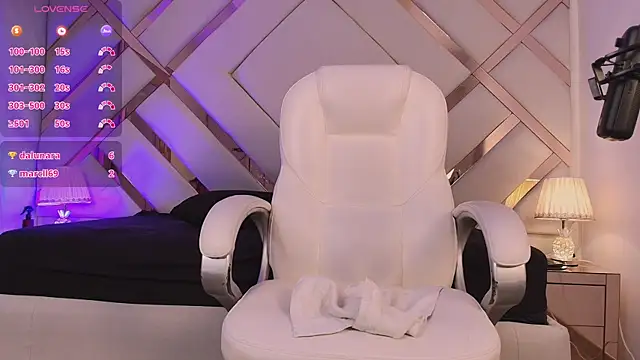 Noa_butterfly_ webcam