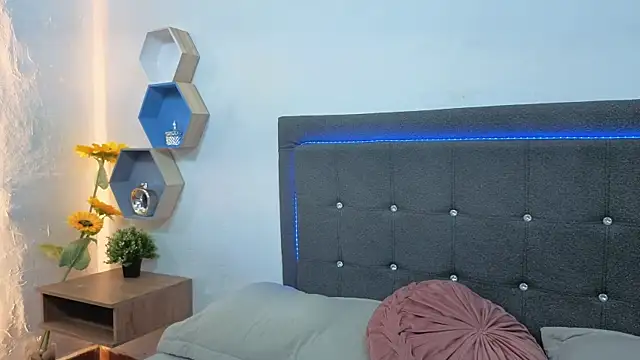 NatashaDiamond webcam