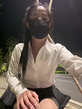 mi-ki1314 (F milf) - 带着小粉超刺激  。众筹买大黑牛宠可可的支持一下