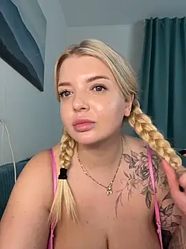 OdriOlsens Live Webcam on Stripchat