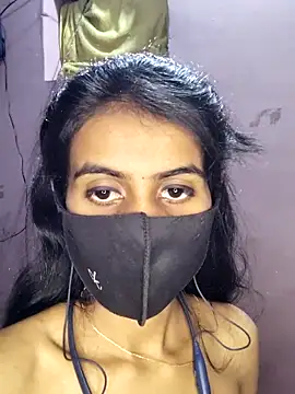 Thaper_Meera2 webcam