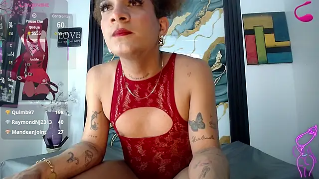 Sharlotte_Jones webcam