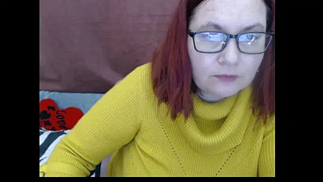 PlayfullMature webcam