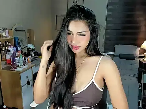 EternityBanks webcam