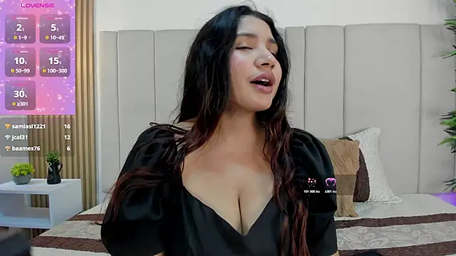 Victoria_Rosee webcam