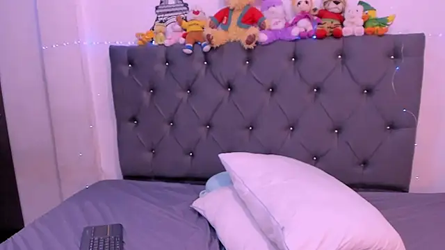 violeta_blaze1 webcam