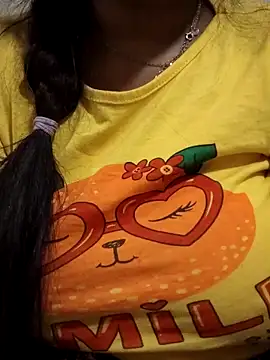 Webcam Model (Tamil_Hot_Ammukutty)  is live.Free join now!