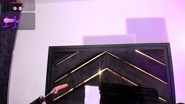 april_jones05 webcam