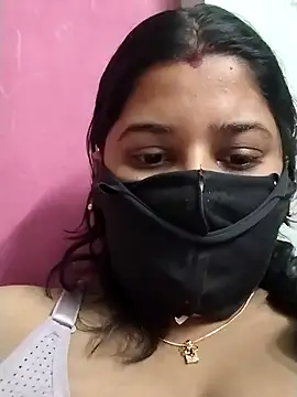 pinkisaha75 Live Webcam on Stripchat