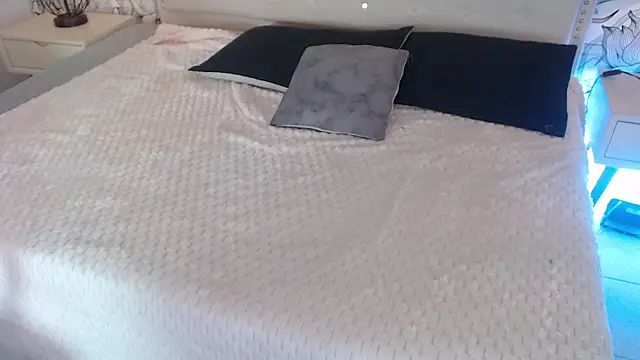 Venusandrea29 webcam