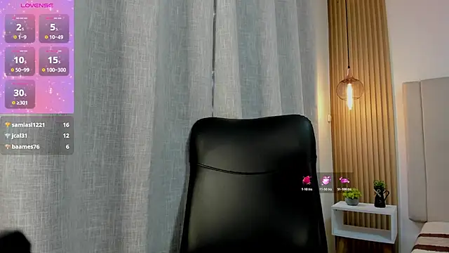 Victoria_Rosee webcam